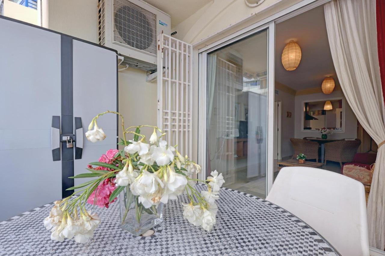 First Line Beach Apartment Марбеля Екстериор снимка