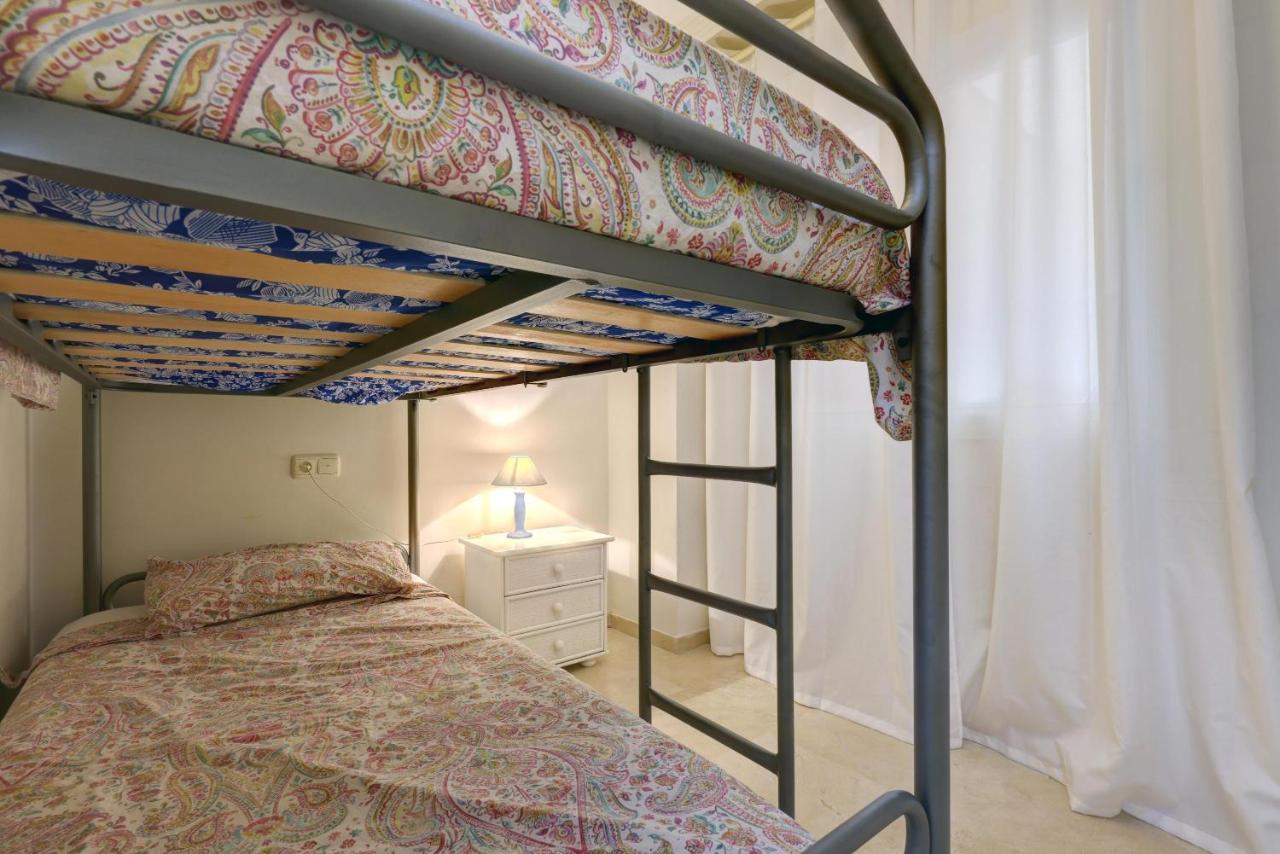 First Line Beach Apartment Марбеля Екстериор снимка