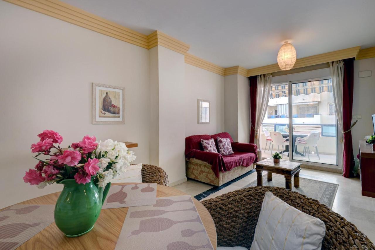 First Line Beach Apartment Марбеля Екстериор снимка