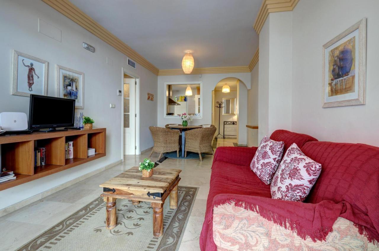 First Line Beach Apartment Марбеля Екстериор снимка