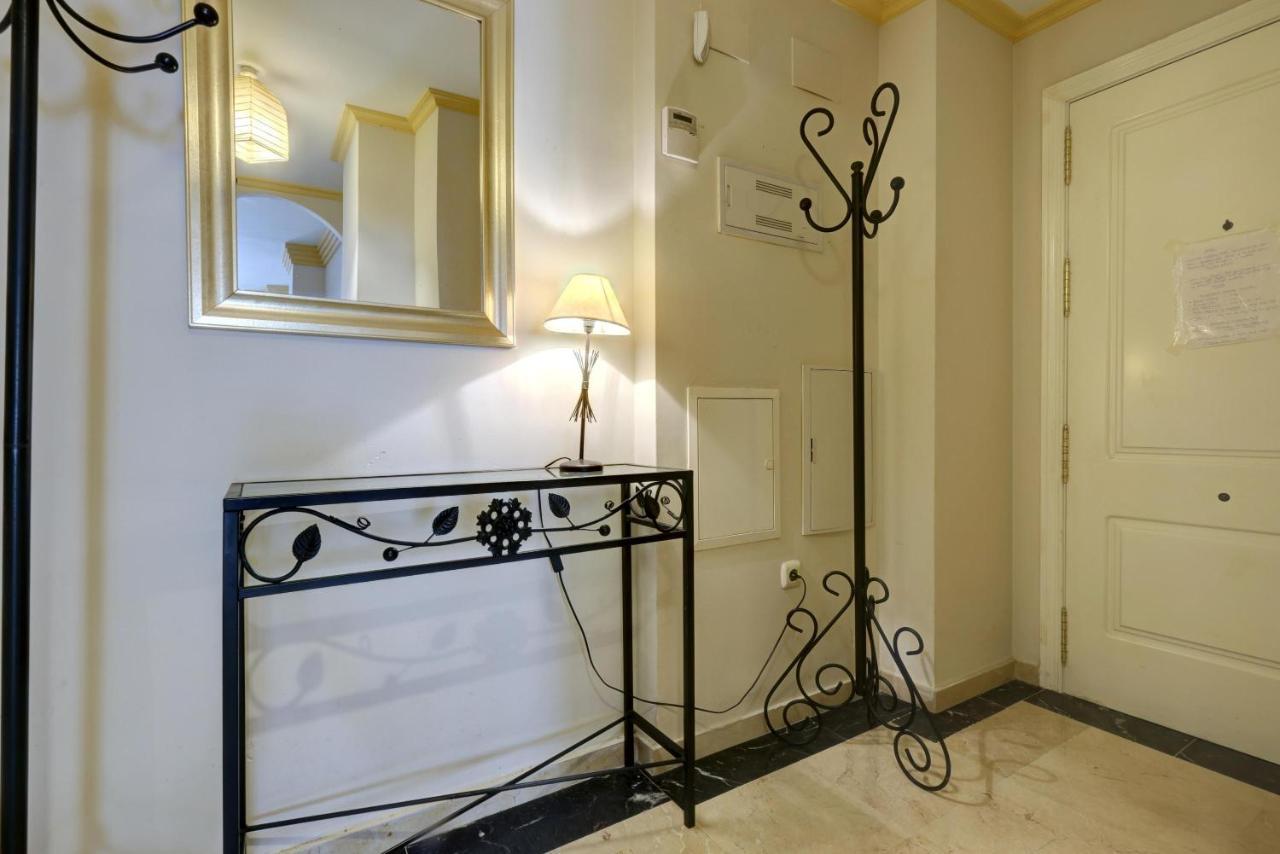 First Line Beach Apartment Марбеля Екстериор снимка